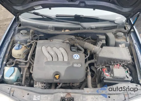 2002 Volkswagen Jetta Gl из США, поврежденный, VIN 3VWRK69M62M037898